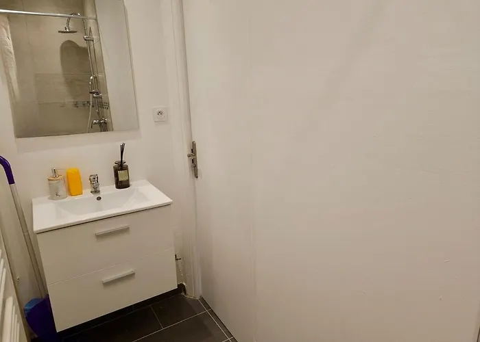 Beau Studio, Le Lerins Centre Juan-les-pins , 150m Des Plages