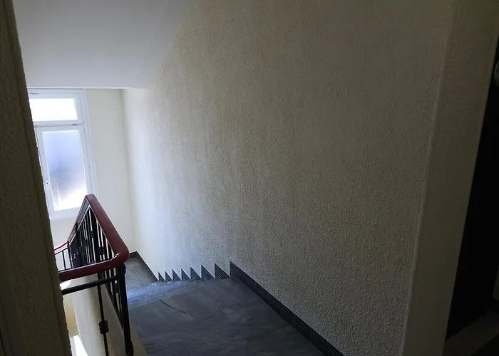 Appartement Beau Studio, Le Lérins Centre Juan-les-pins , 150m Des Plages *